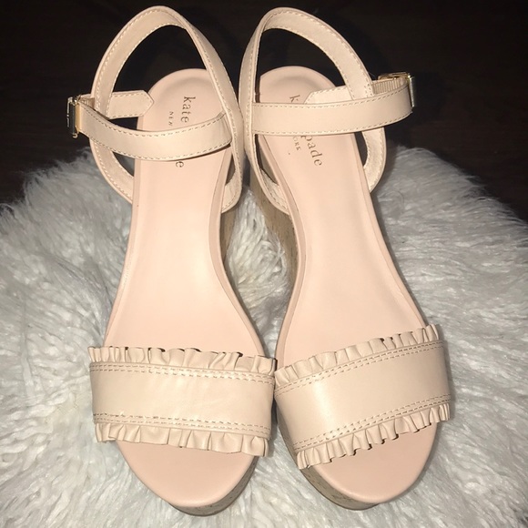 kate spade Shoes - 🔥Kate Spade Tomas sandals🔥🔥🔥🔥🔥